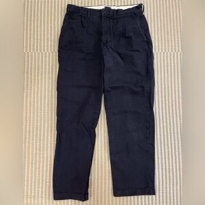 J. Crew men’s navy blue pleated chinos